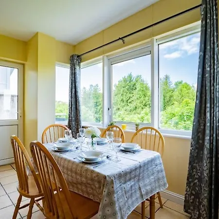 Apartment 55 - Spacious Three Bed With Parking Galway